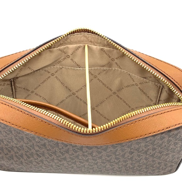 Michael Kors EW Crossbody Ba& Card Case Wallet Brown - Picture 7 of 10